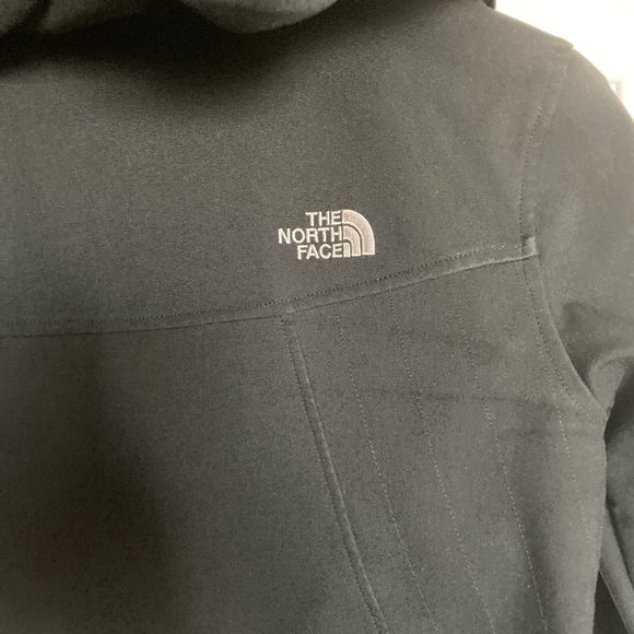 North Face Black Hoodie Zipper Jacket, Size S/P, Zipper Pockets - Picture 6 of 9